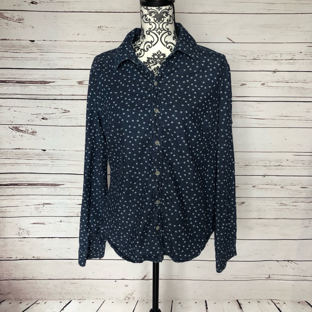 Lauren Conrad Denim Heart Chambray. Size large